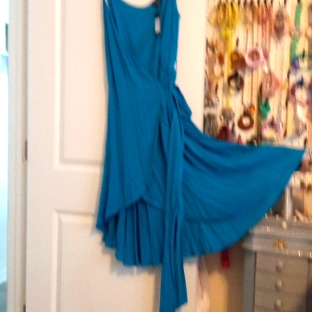 Avenue/ city chic dress